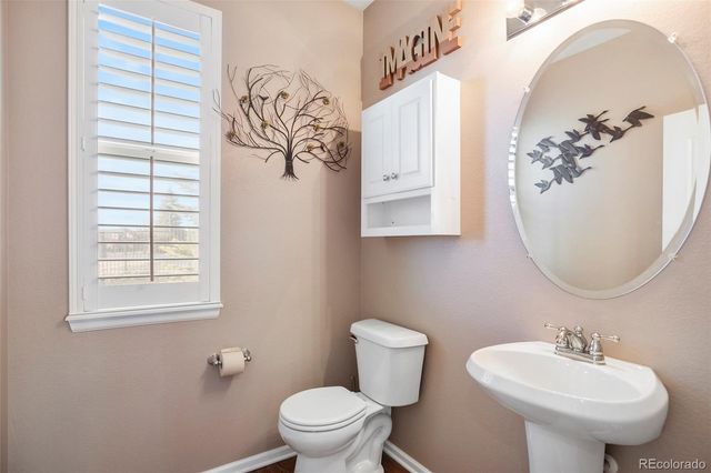 5748 S Duquesne Court, Aurora, CO 80016