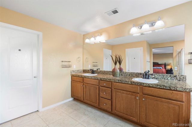 5748 S Duquesne Court, Aurora, CO 80016