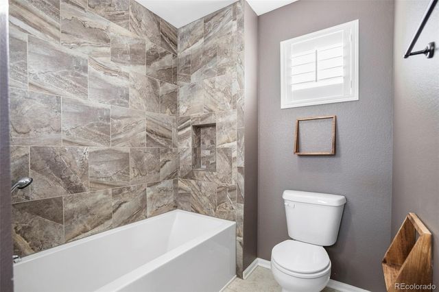 5748 S Duquesne Court, Aurora, CO 80016