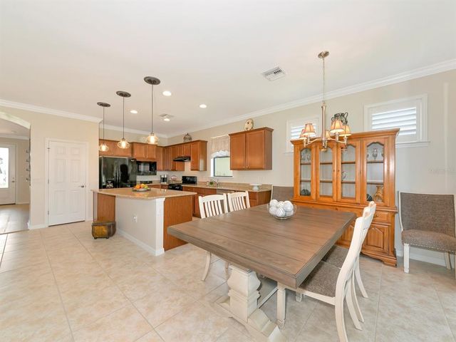 5952 SNOWY EGRET DRIVE, Sarasota, FL 34238