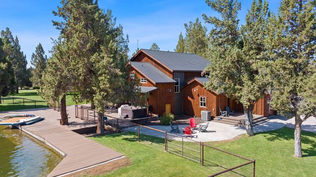6268 W HWY 126 Highway, Redmond, OR 97756