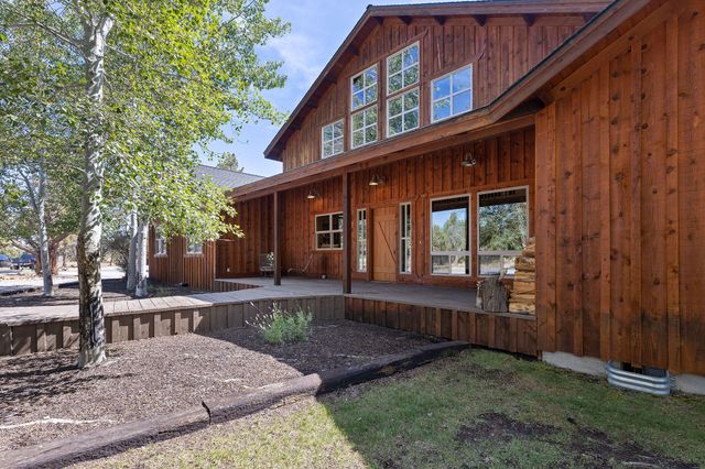 6268 W HWY 126 Highway, Redmond, OR 97756