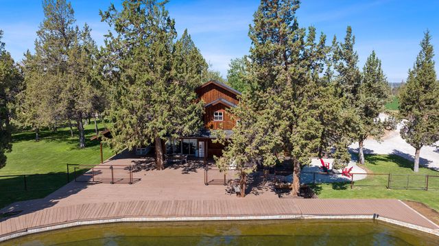 6268 W HWY 126 Highway, Redmond, OR 97756