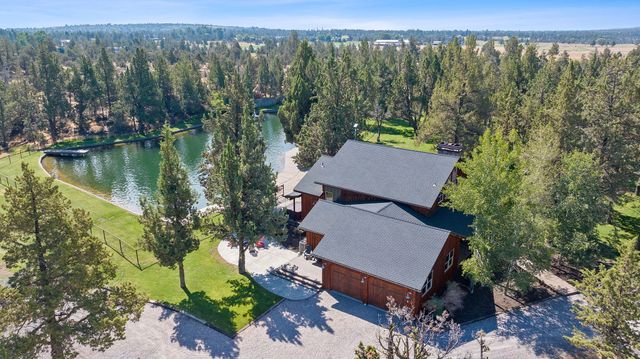6268 W HWY 126 Highway, Redmond, OR 97756