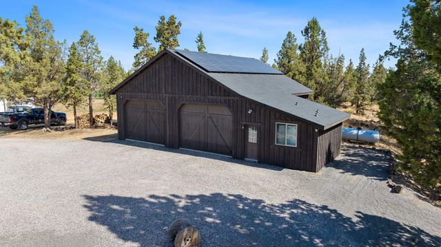 6268 W HWY 126 Highway, Redmond, OR 97756