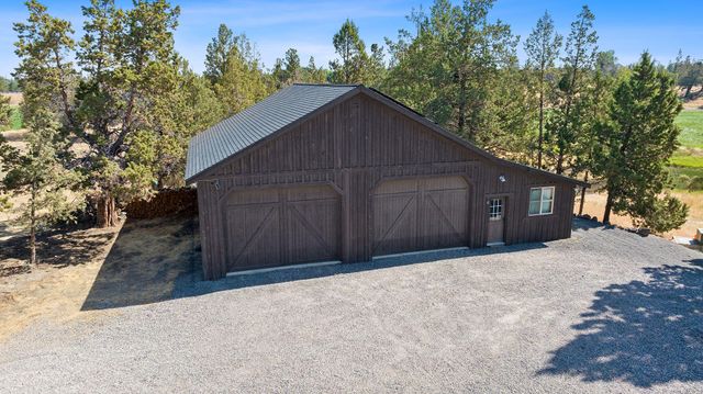 6268 W HWY 126 Highway, Redmond, OR 97756