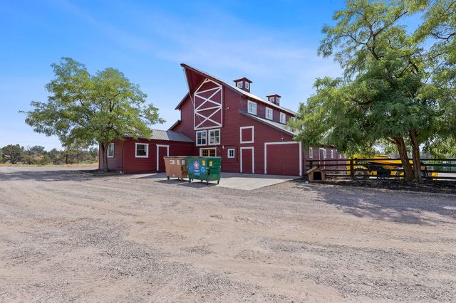 6268 W HWY 126 Highway, Redmond, OR 97756