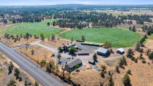6268 W HWY 126 Highway, Redmond, OR 97756
