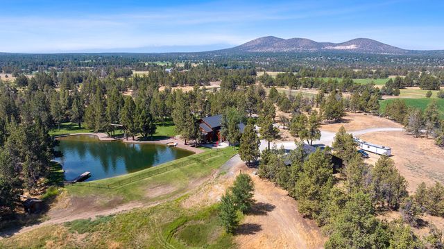 6268 W HWY 126 Highway, Redmond, OR 97756