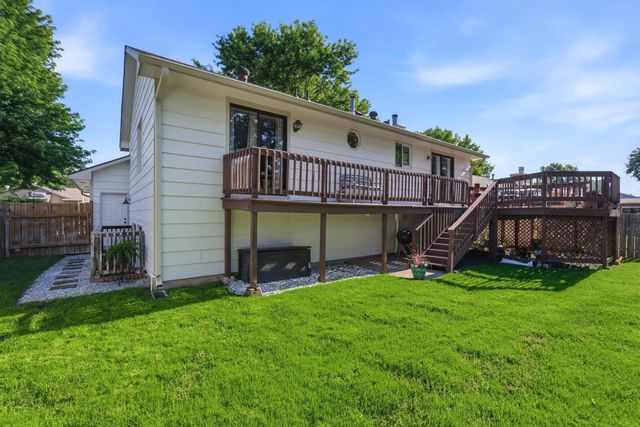 11803 W Rolling Hills Dr., Wichita, KS 67212