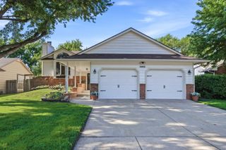 11803 W Rolling Hills Dr., Wichita, KS 67212