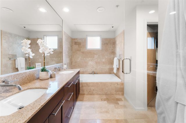 1600 Barton Springs RD 5301, Austin, TX 78704