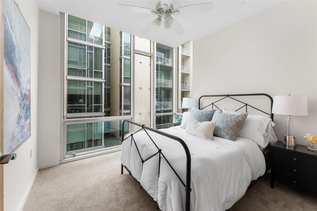 1600 Barton Springs RD 5301, Austin, TX 78704