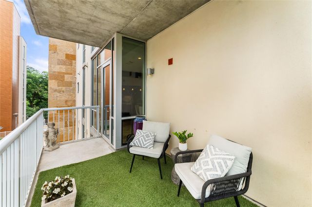 1600 Barton Springs RD 5301, Austin, TX 78704