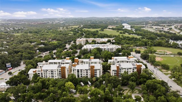 1600 Barton Springs RD 5301, Austin, TX 78704