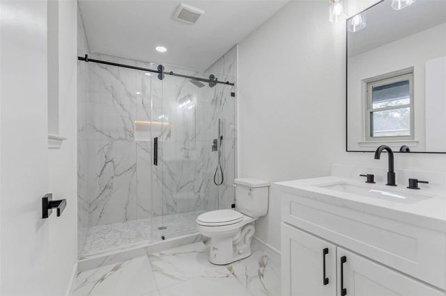 9923 Emnora Lane, Houston, TX 77080