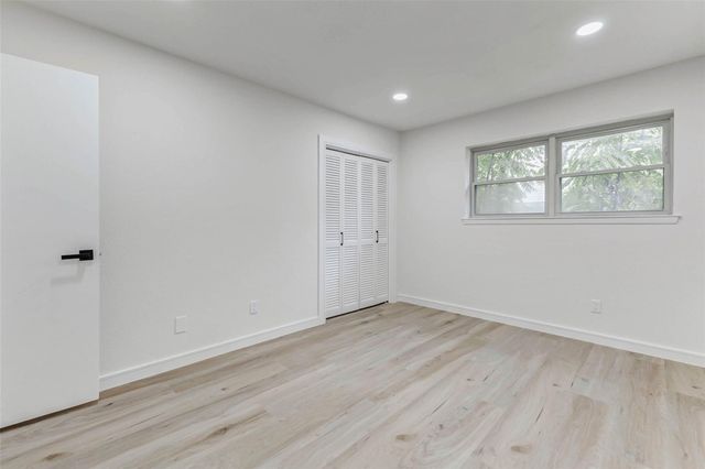 9923 Emnora Lane, Houston, TX 77080