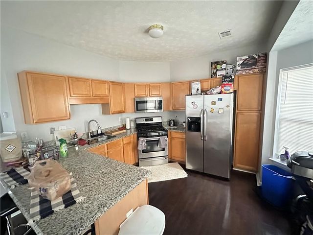 73 TIMBER MIST Lane, Lawrenceville, GA 30045