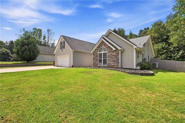198 Celestial Run, Winder, GA 30680