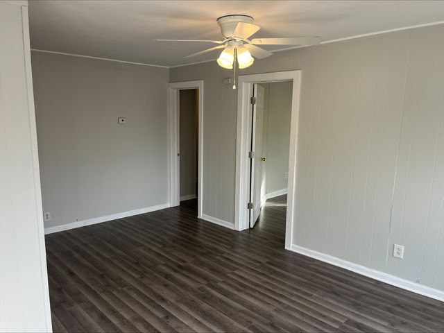 702 E Joliet Street, Ottawa, IL 61350