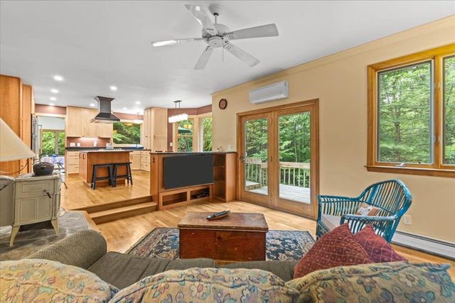 14 Beechwood Lane, Jericho, VT 05465