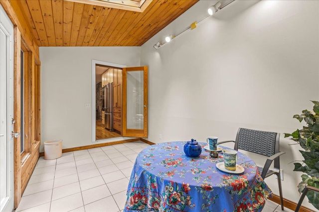 14 Beechwood Lane, Jericho, VT 05465