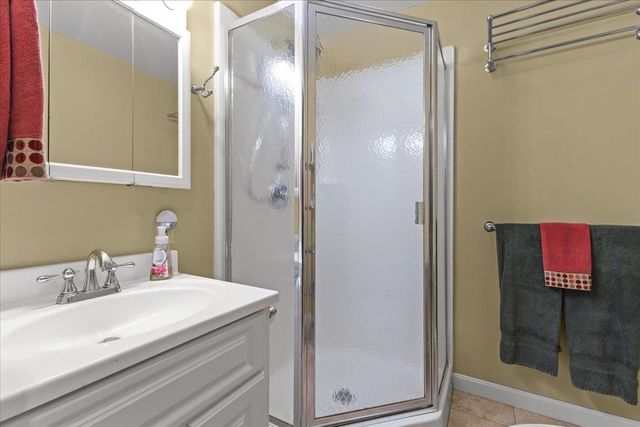 14 Beechwood Lane, Jericho, VT 05465