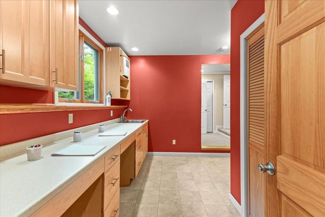 14 Beechwood Lane, Jericho, VT 05465