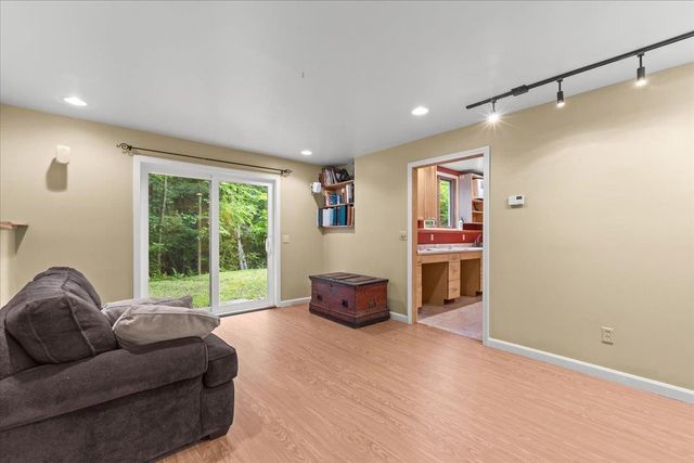 14 Beechwood Lane, Jericho, VT 05465