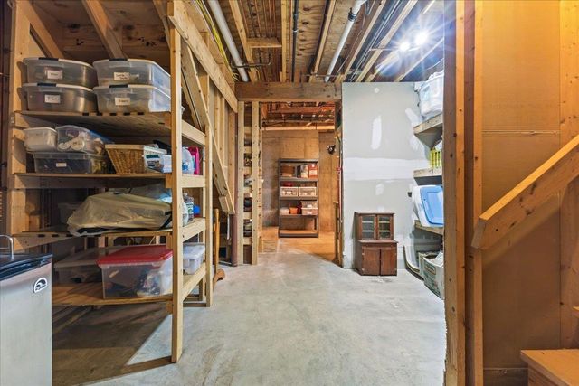 14 Beechwood Lane, Jericho, VT 05465