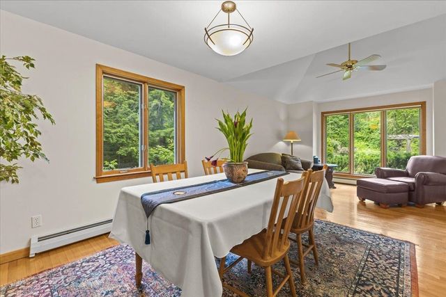 14 Beechwood Lane, Jericho, VT 05465