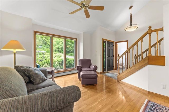 14 Beechwood Lane, Jericho, VT 05465