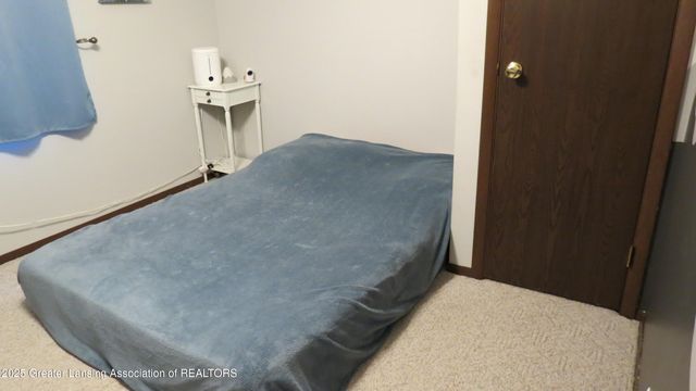 2327 W Taft Road, St. Johns, MI 48879