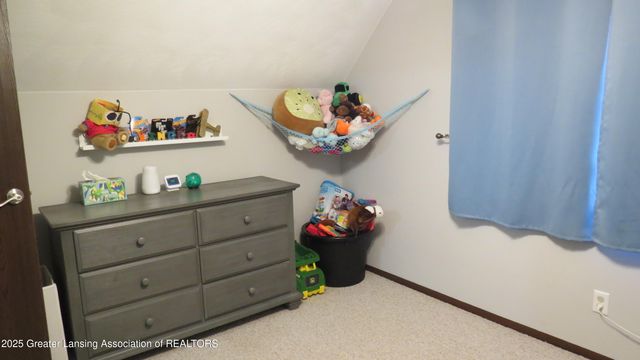 2327 W Taft Road, St. Johns, MI 48879