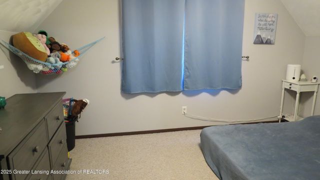 2327 W Taft Road, St. Johns, MI 48879