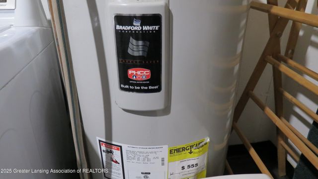 2327 W Taft Road, St. Johns, MI 48879