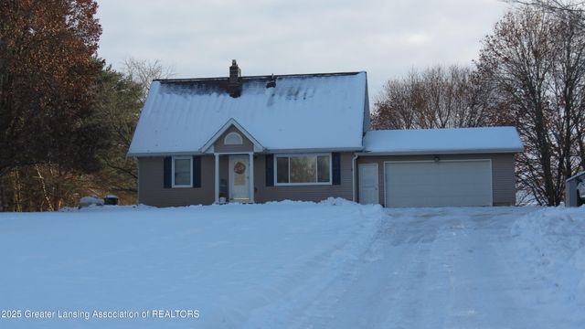 2327 W Taft Road, St. Johns, MI 48879