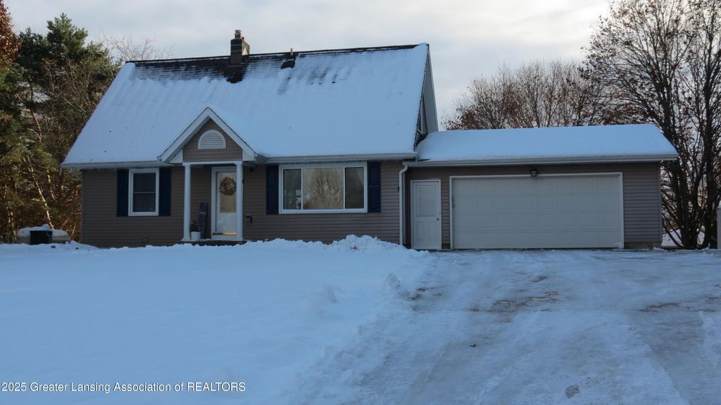 2327 W Taft Road, St. Johns, MI 48879