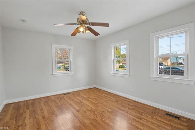 1017 E Balview AVE, Norfolk, VA 23503