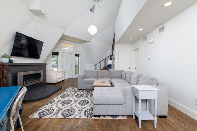 114 Seminole Drive, Gainesville, TX 76240