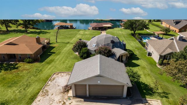 114 Seminole Drive, Gainesville, TX 76240