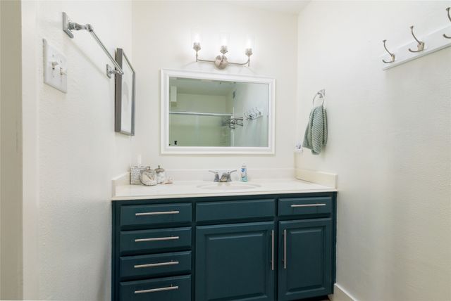 114 Seminole Drive, Gainesville, TX 76240