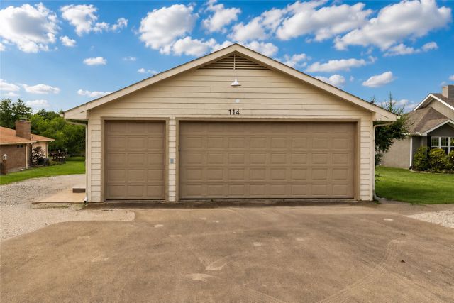 114 Seminole Drive, Gainesville, TX 76240