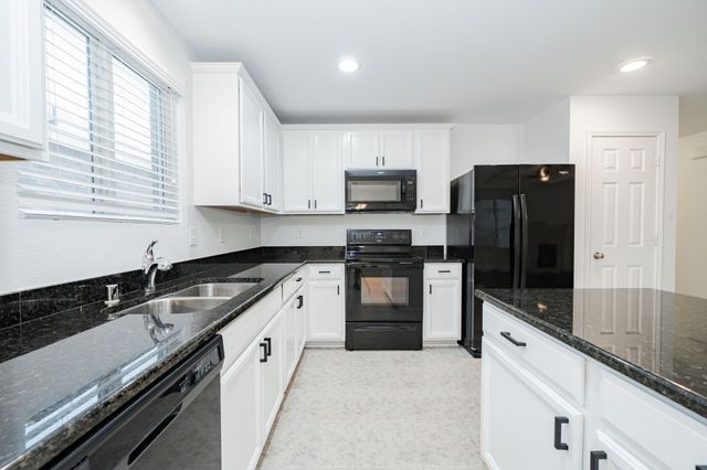 122 Feverbush Drive, Fate, TX 75189