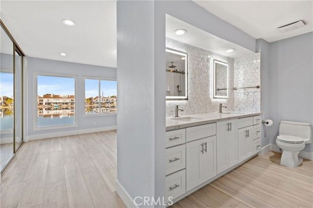 16121 Saint Croix Circle, Huntington Beach, CA 92649