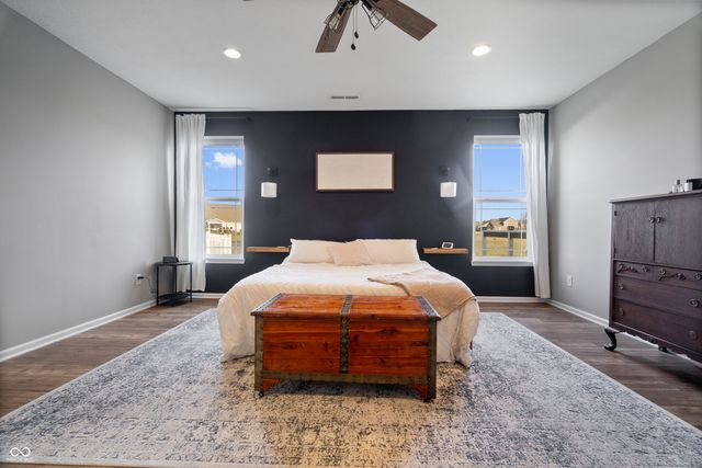 4726 W Lawrence Way, New Palestine, IN 46163