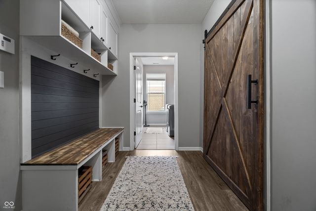 4726 W Lawrence Way, New Palestine, IN 46163