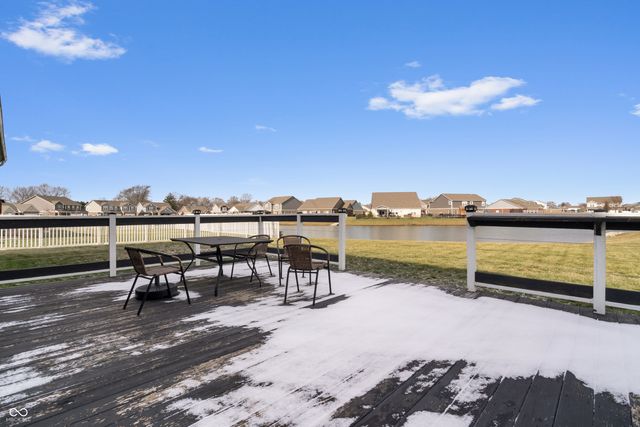 4726 W Lawrence Way, New Palestine, IN 46163