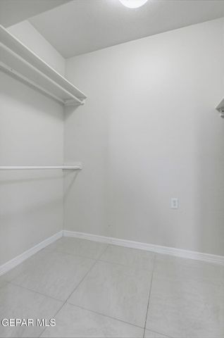 8634 N LOOP Drive, El Paso, TX 79907