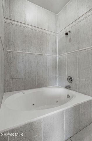 8634 N LOOP Drive, El Paso, TX 79907